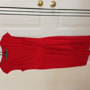 Red Ronni Nicole dress. NWOT.